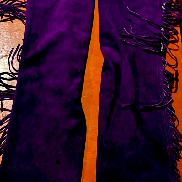 Whitman women’s chaps. Have only worn to a few horse shows. Veryy good quality! - Picture 3 of 6